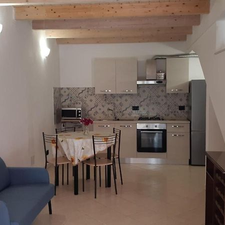 I Tre Ponti Lägenhet Borgonovo Exteriör bild