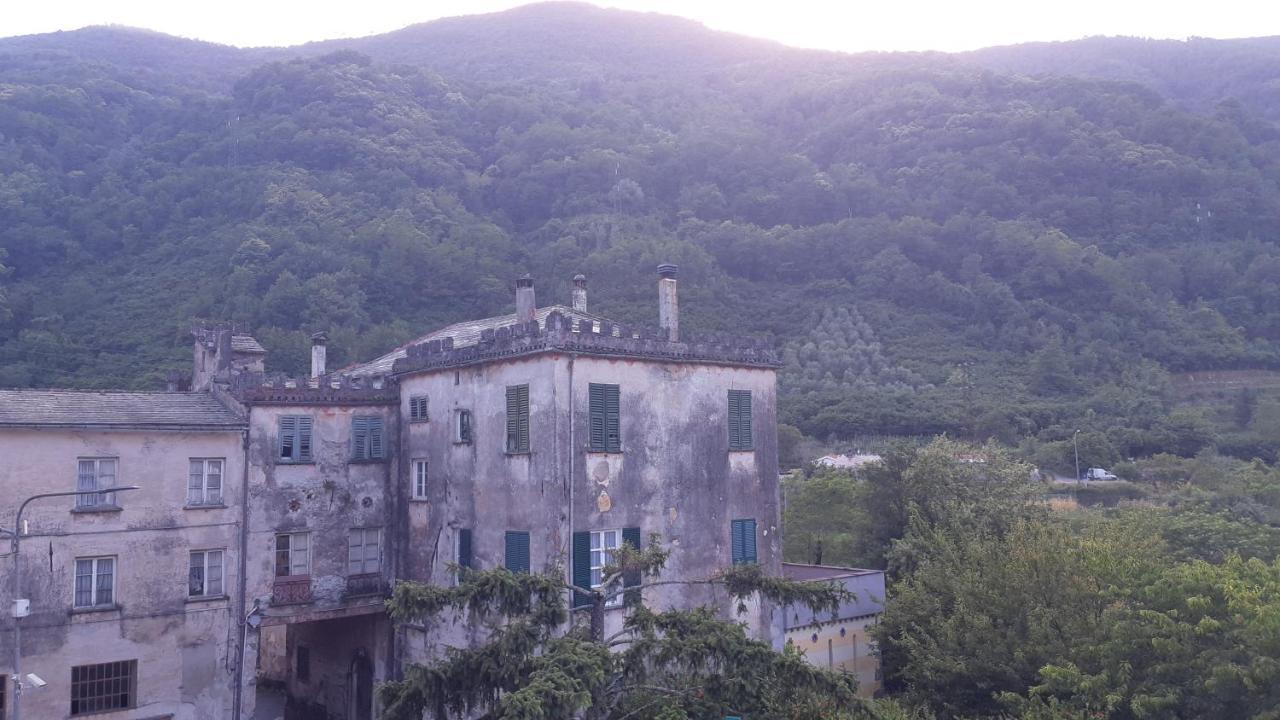 I Tre Ponti Lägenhet Borgonovo Exteriör bild